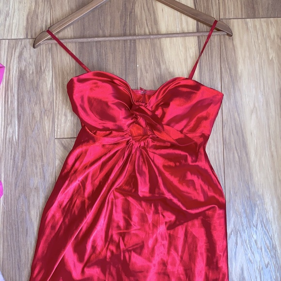 GORGEOUS Prima Donna Strapless Long Prom Dress - Picture 1 of 1